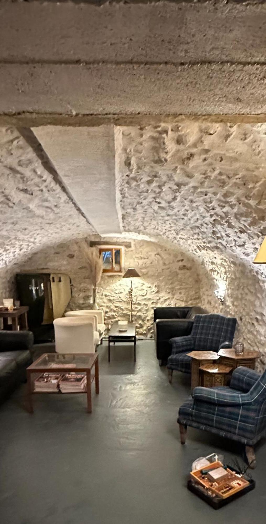加沃特山谷住宿加早餐酒店 Féricy 外观 照片